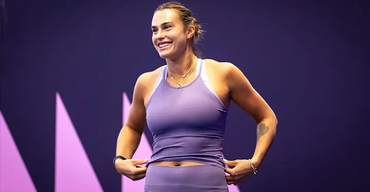 Sabalenka begint fris en vol vertrouwen aan nieuw tennisseizoen