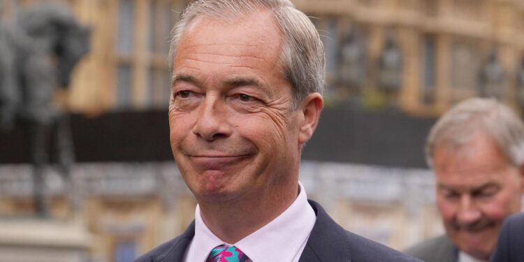 Nigel Farage wil samenwerken met Peter Mandelson voor VS-VK handelsdeal