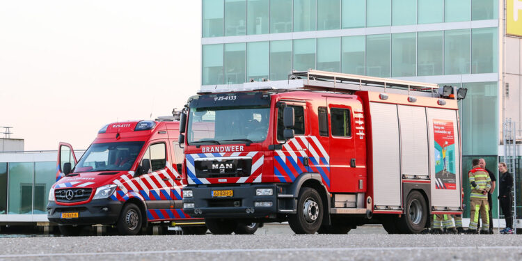 Explosie veroorzaakt brand in psychiatrische instelling in Barendrecht
