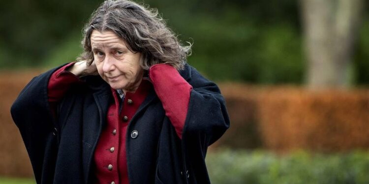 Faber gaat uitvoerbaarheid asielplannen nog na