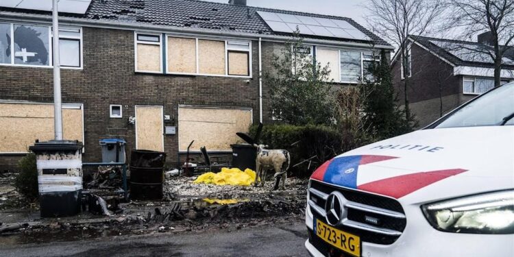 OM klaagt drie mannen aan voor explosie Midwolda