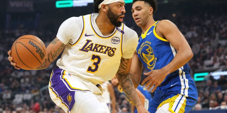 Anthony Davis deelt update met Lakers-fans na blessure