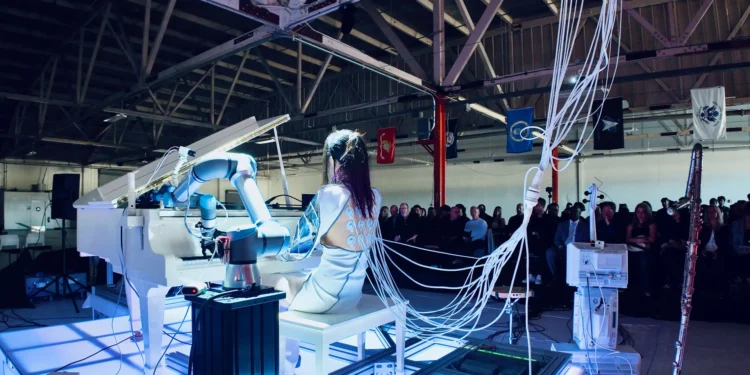 Binnenkijker: De waanzinnige en topgeheime openingsceremonie van een fusie-startup