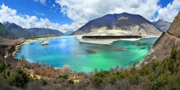 China bouwt grootste waterkrachtcentrale ter wereld in Tibet