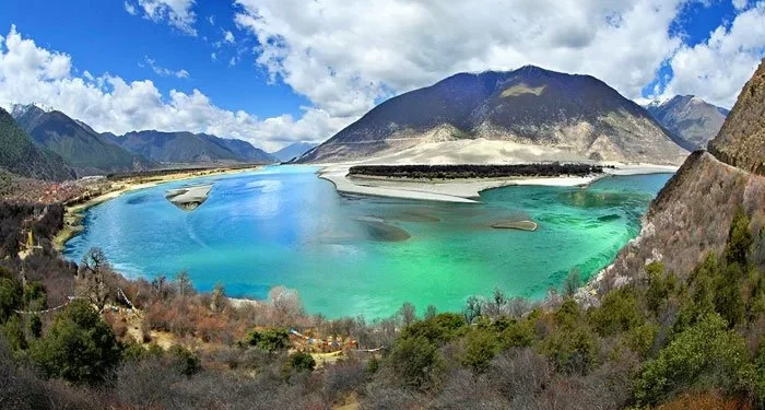 China bouwt grootste waterkrachtcentrale ter wereld in Tibet