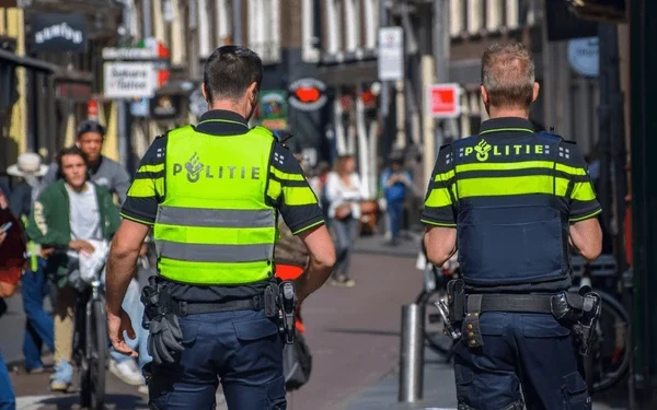 Zeven explosies in één nacht in Amsterdam: politie onderzoekt verband