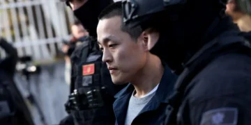 Zuid-Koreaanse cryptobaas Do Kwon wordt uitgeleverd aan VS