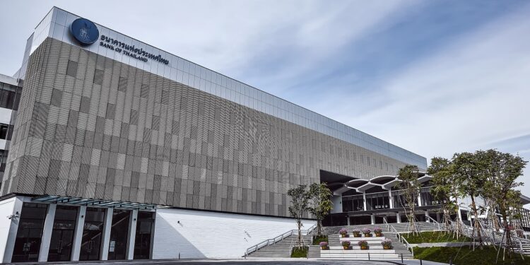 Thailand: Geen bewijs van banktransacties voor wapens in Myanmar