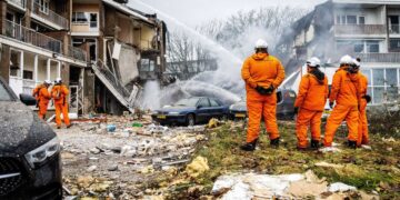 Verdachten van Haagse explosie en brand waarbij zes mensen omkwamen blijven voorlopig vastzitten
