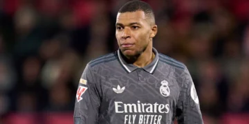 Onderzoek naar verkrachtingsaantijgingen tegen Kylian Mbappé gesloten wegens onvoldoende bewijs, aldus officier van justitie