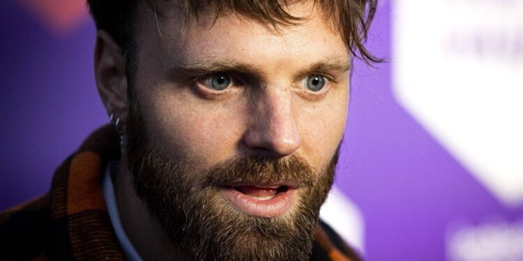 Tim Hofman sliep tijdelijk ergens anders vanwege Feyenoord-uitzending