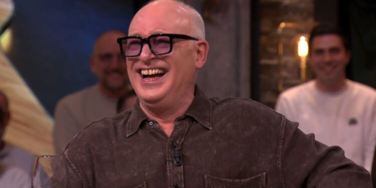 Prostaatkanker-grap René van der Gijp valt verkeerd bij VI-kijkers: ‘Kan echt niet’