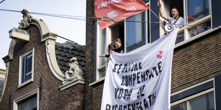 ‘Pechgeneratie’-student door leenstelsel? Als je aan deze voorwaarden voldoet, krijg je ruim 3700 euro