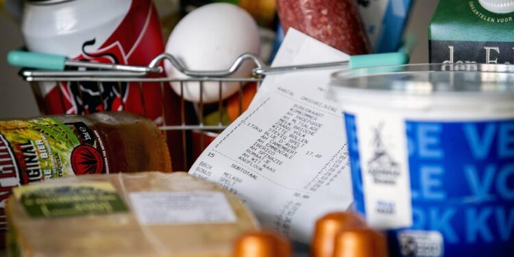 Inflatie stijgt flink in Nederland, maar waarom is de inflatie hier opvallend hoger dan in andere EU-landen?