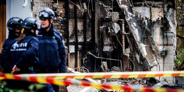 Drie mannen aangehouden voor mogelijke betrokkenheid bij explosies Den Haag