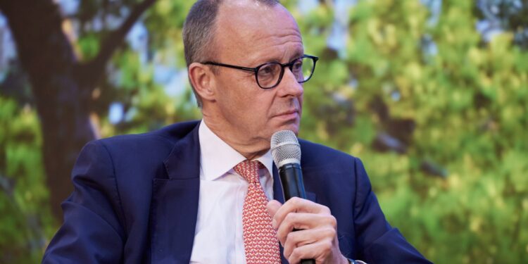 Nederland steunt uitzetting van vluchtelingen met strafblad naar Syrië en Afghanistan