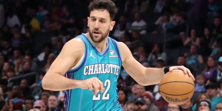 Bulls breken negatief record met 75 gemiste driepunters