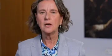 VVD moet de spiegel zoeken: Na 14 jaar wanbeleid zijn asielproblemen nu niet Fabers schuld