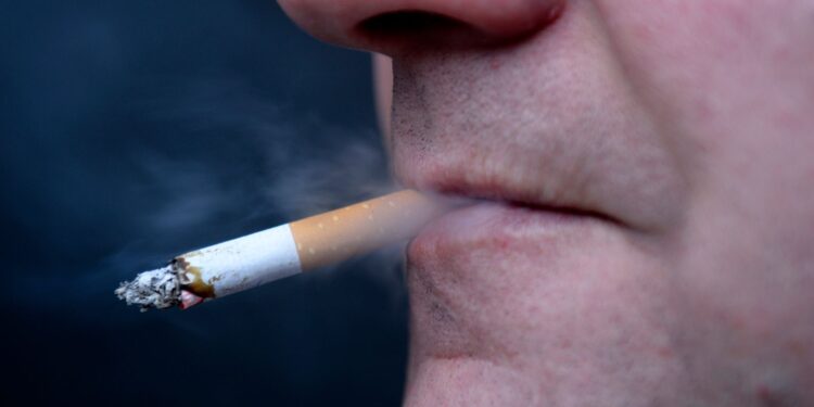 Roken van één sigaret kan levensverwachting met 20 minuten verkorten