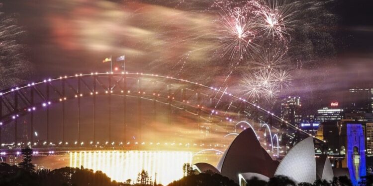 Spectaculaire vuurwerkshow in Nieuw-Zeeland en Australië tot 2025.