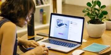 Hoe e-learning helpt bij moderne kennisoverdracht