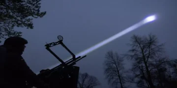 Oekraïne ontwikkelt laserwapen ‘Tryzub’ dat vliegtuigen kan neerschieten