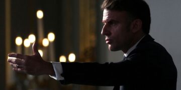 Lavros Macron en de opkomst van de nieuwe internationale reactie