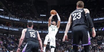 Giannis en Lillard leiden Milwaukee naar overwinning op Utah met 125-110