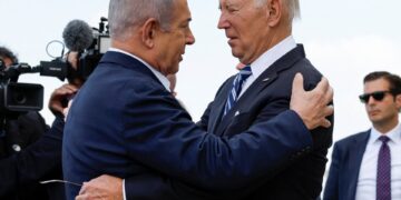 Bidens miljardenwapensteun aan Israël: een afscheidscadeau van 8 miljard dollar