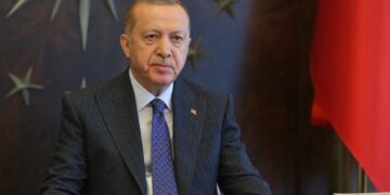 Erdogan dreigt met nachtelijke aanval op Syrië