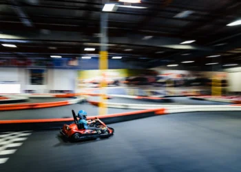 7-jarig jongetje overlijdt na indoor kartongeval in Limburg