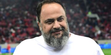 Marinakis trots op Olympiakos-spelers na derbyoverwinning: “Laatste minuut beven”