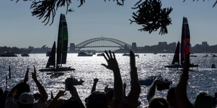 Hittegolf en brandgevaar in Victoria: Australië in vuur en vlam