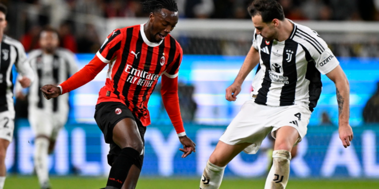 Live: Strijd in Turijn tussen Juventus en Milan blijft 0-0