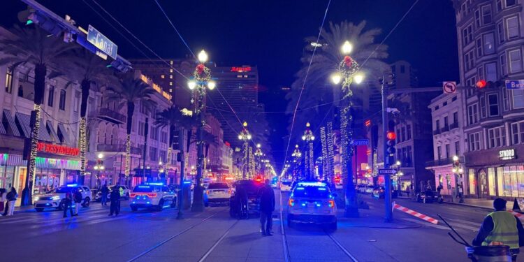 Voertuig ramt menigte op oudejaarsavond in New Orleans, 10 doden