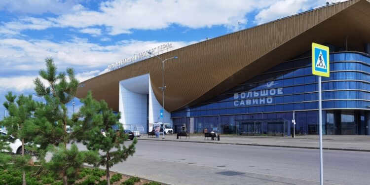 Vluchten op drie Russische luchthavens tijdelijk gestaakt