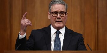 Complottheorieën vormen mogelijk bedreiging voor regering Starmer