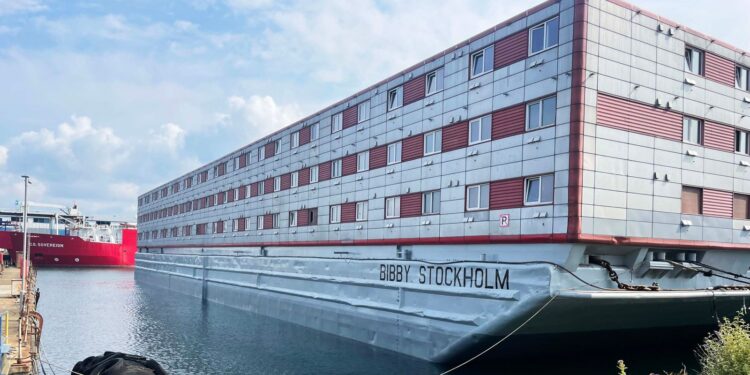 DeBibby Stockholm: symbool van falend asielbeleid.