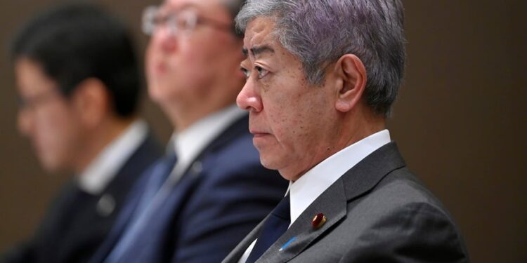 Japanse minister bij inauguratie Trump