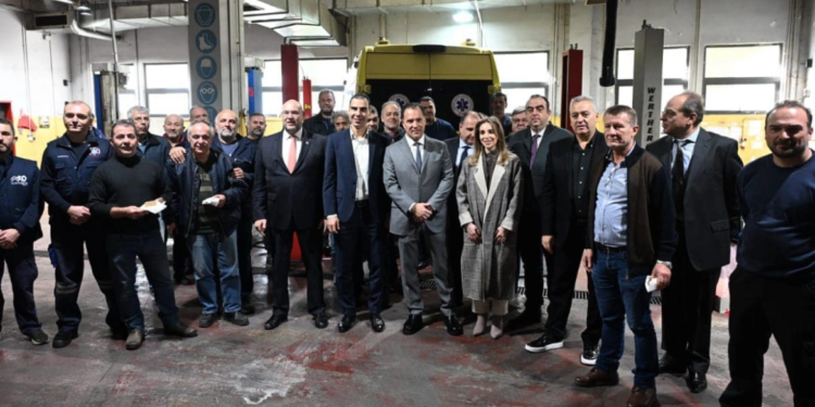 2025: Volledige modernisering van NHS-diensten op alle niveaus