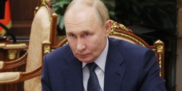 Verbod op Russische oligarchen met banden Kremlin in VK sancties.