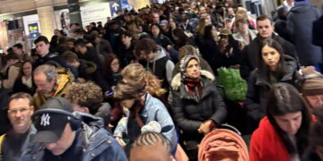 Eurostar passagiers gestrand door WOII bom: treinen gestopt bij St Pancras en Gare du Nord.