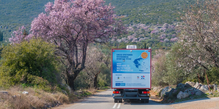 Hoe maak je een afspraak voor mobiele medische eenheden op Samos?