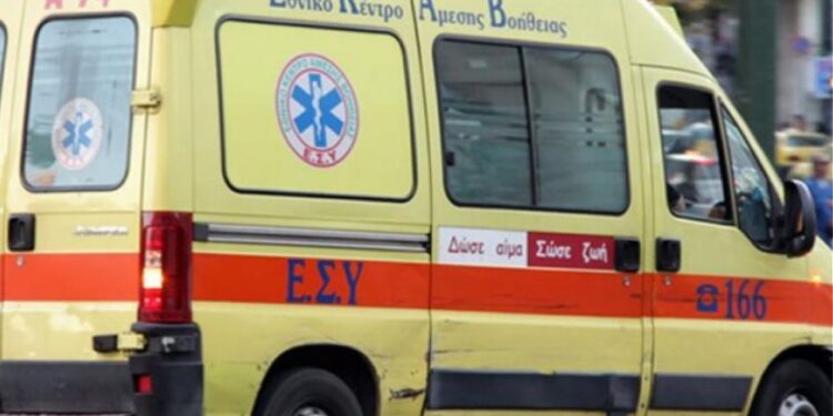 Ontspoorde tiener in Katerini zorgt voor chaos tot Ekab tussenbeide komt