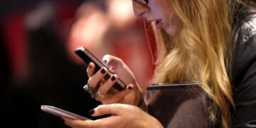 Stoppen internet op mobiel verjongt telefoonbezitters