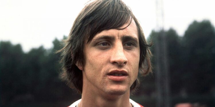Ongeziene beelden van Johan Cruijff: een must voor voetbalfans.