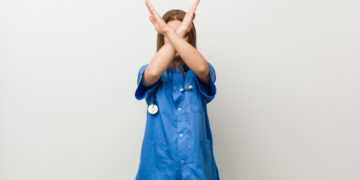 Samen tegen geweld: artsen en patiënten als bondgenoten in de zorg