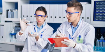 Gecombineerd vaccin voor uitstel en RSV binnenkort beschikbaar