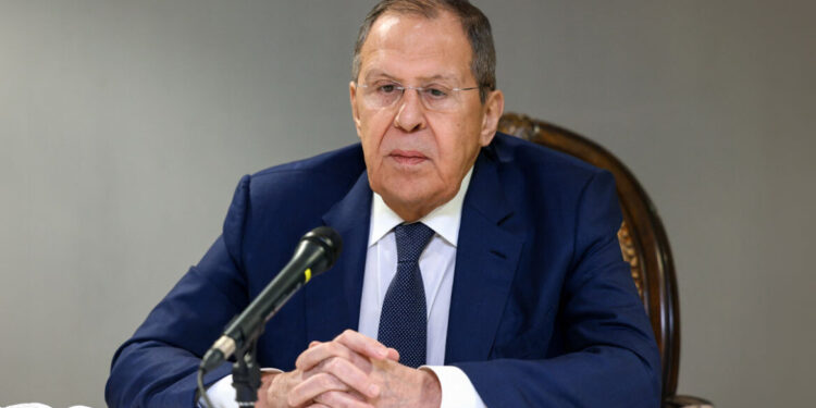 Lavrov prijst Trump: realistisch en gezond verstand prevaleert