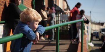 Verontwaardiging over bezuinigingen op sociale voorzieningen voor kwetsbare groepen